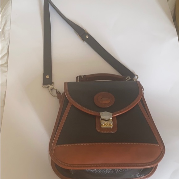 Gorgeous vintage Dooney & Bourke purse - Picture 2 of 4